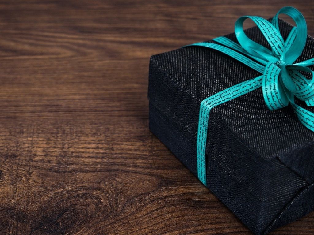 A picture of a wrapped present for this post about gifts from the heart.